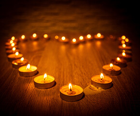 romantic Valentine's Day, heart, candlelight at a romantic dinner, couple in love, this is love, engagement evening, time for love
