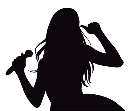 マイクを持って歌う女性アイドルシルエット_上半身