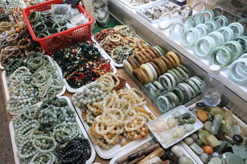 宝飾店　ミャンマー　ヤンゴン