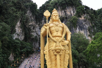 ムルガン　バトゥ洞窟　マレーシア　クアラルンプール