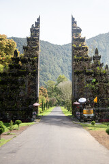 Balinese Handara gate during sunny day