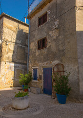 Fototapeta na wymiar An old house in the Stari Grad historic centre of the coastal town of Novi Vinodolski, Primorje-Gorski Kotar County, Croatia