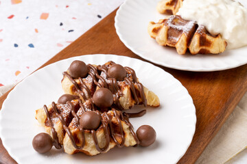 Café, macaron, Portuguese, egg tart, potato, ang butter, chocolate, Oreo, crèmebre, pork bar, whipped cream, croiffle, croissant, waffle, americano, cake, rainbow, carrot, chocolate mud, latte