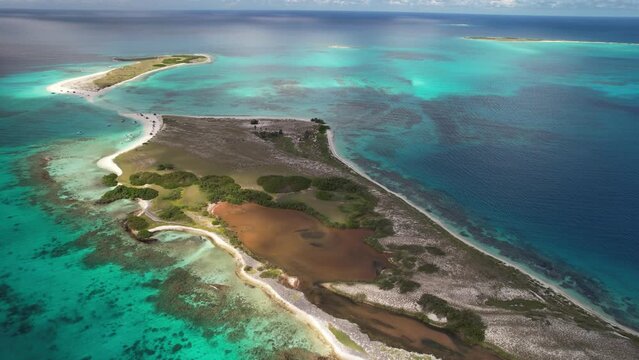 The turquoise waters and sandy beaches of los roques archipelago in venezuela, aerial view