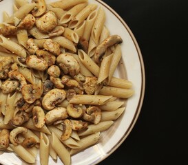 Penne pasta with vegetables