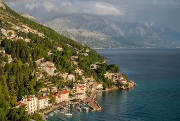 Fototapeten The beautiful Adriatic coast in Croatia near the resort of Makarska © Mike Mareen