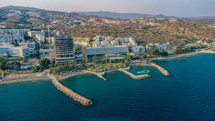 Crédence de cuisine en verre imprimé Chypre Aerial view of the seafront of Limassol, Cyprus.