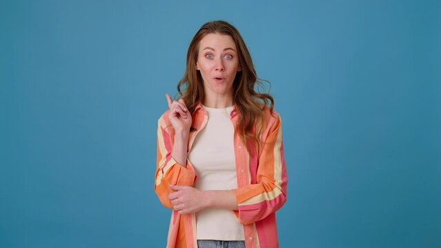 Bored woman writes text online on smartphone for boyfriend