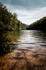Am Fluss im Tal der Great Smoky Mountains