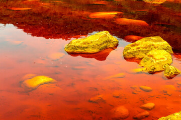 Vivid Strata and Cracked Earth at Rio Tinto
