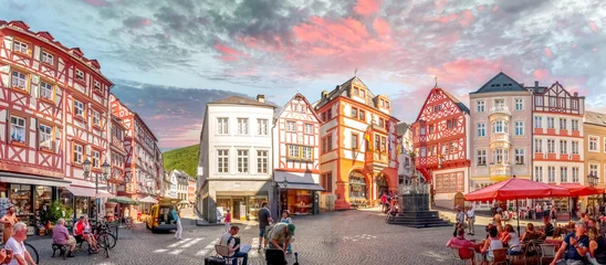Keuken foto achterwand Lichtroze Altstadt, Bernkasel Kues, Deutschland 