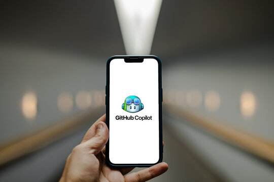  GitHub Copilot