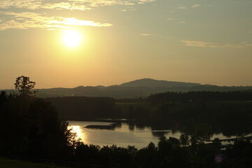 Sonnenuntergang am Wallersee