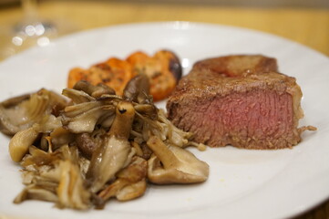 Beef steak with vegetables
