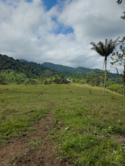Fototapeta na wymiar Cascada en la comarca de Panamá, lugares místicos