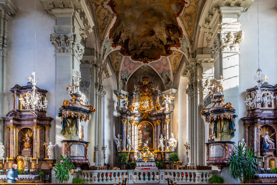 the catholic church St. Gangolf was built by architect Alexander Jakob Schmitt in baroque stile and is famous for its beauty.