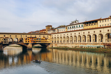 Fototapeta premium Embankment of Arno River in Florence, Italy