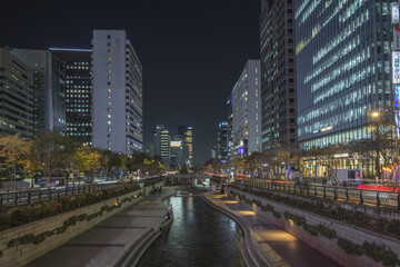 Fototapeta na wymiar Seoul South Korea, city skyline night at Cheonggyecheon Stream