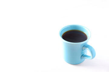 お気に入りのマグカップに淹れたてのコーヒーを入れてひと休み
