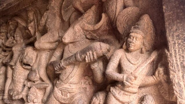 Beautiful carvings and sculptures of the temples of Mahabalipuram