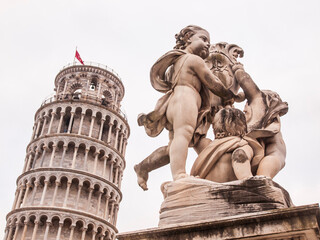 Italia, Toscana, la città di Pisa. La Torre Pendente. - 729943908