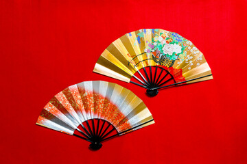 日本的伝統工芸品の舞扇、舞踊や装飾品としも非常に美しい。贈り物にも最適。