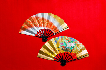 日本的伝統工芸品の舞扇、舞踊や装飾品としも非常に美しい。贈り物にも最適。