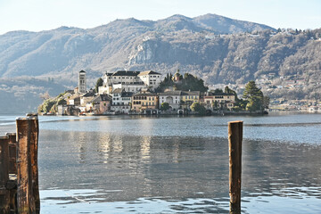  Il Lago d'Orta e l'Isola di San Giulio - Piemonte
