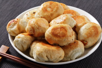 焼き餃子