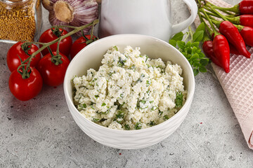 Curd cheese with green herbs
