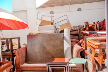 home furnitures and personal belongings moved and needs to be arranged for students and adults