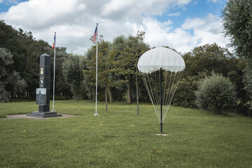 Naklejka premium War monument for the 101st Airborne at Purple Heart Lane, Carentan France Normandy. august 14 2023.