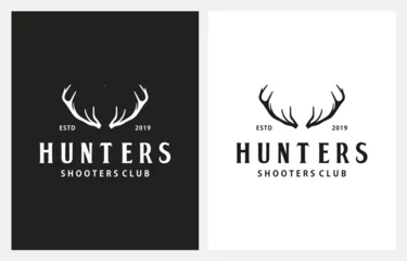 Foto op Plexiglas Hunter Deer Head Silhouette minimalist logo design icon vector inspiration © S 88