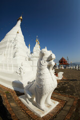 statue of buddha