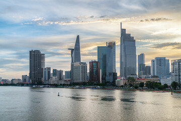 Fototapeta premium Awesome Ho Chi Minh City skyline at sunset, Vietnam