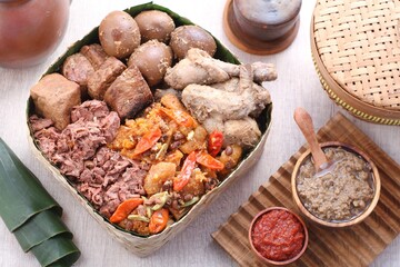 gudeg is indonesian traditioan food from jogjakarta