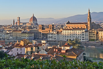 Fototapeta na wymiar Firenze dalla salita a Piazzale Michelangelo - Toscana