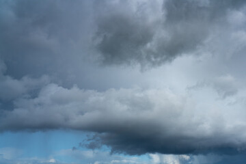 Obraz premium storm clouds lapse