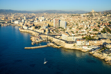 Fototapeta premium Vue aérienne de Marseille Vallon des Auffres