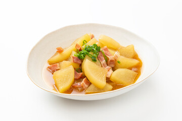 大根とベーコンの煮物