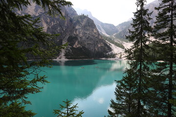 Naklejka na ściany i meble Lago di Braies, Braies lake, Pragser wildsee in Trentino Alto Adige, Dolomites mountains, South Tyrol, Italy. Fanes-Sennes-Braies national park. 