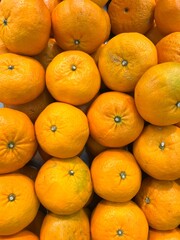 oranges on the market