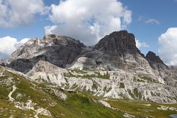 Fototapeta na wymiar Mountains near Tre Cime di Lavaredo, Drei Zinnen, Dolomiti, Dolomites Alps, Italy