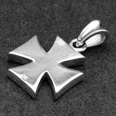 Pendant in the form of a Maltese cross. The symbol of the Templars. Skull. Accessory for rockers,...