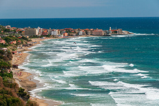 Die Mittelmeerk&uuml;ste von Acciaroli auf dem Cilento ein Hotspot f&uuml;r windsurfer