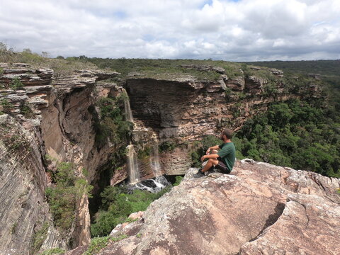 homem na Cachoeira do Ferro Doido, Morro do Chap&eacute;u, Chapada Diamantina  