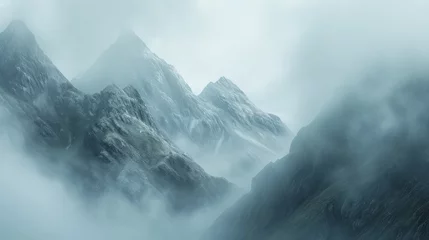 Photo sur Plexiglas Violet pâle Foggy mountain landscape