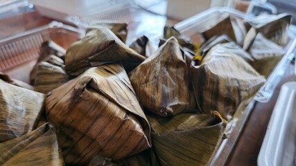 a food prepared and made from glutinous rice and consumed in Chinese cuisine