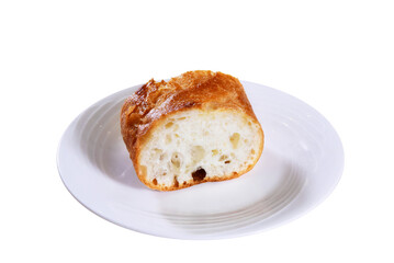 【PNG透過】白い皿に盛られた焼きたてフランスパン