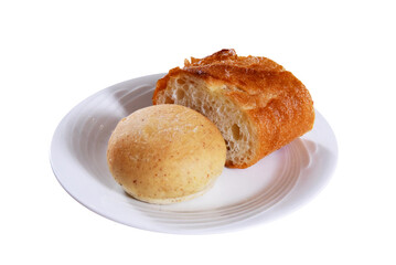 【PNG透過】白い皿に盛られた焼きたてフランスパンと胚芽パンのセット